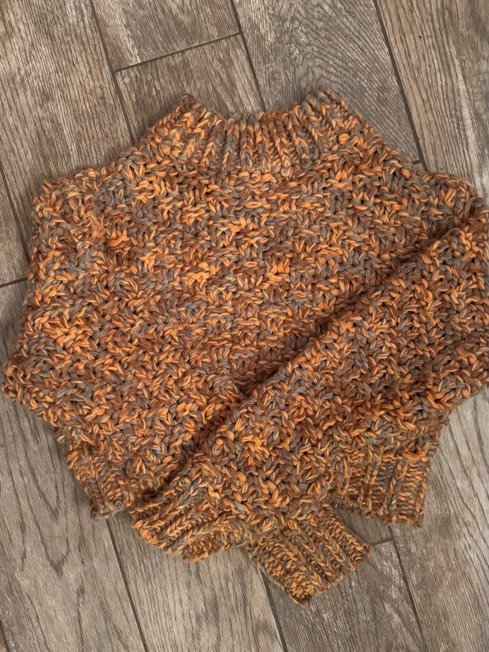 ALTARD STATE: Chunky Knit Women’s Shorts in Marigold and Taupe